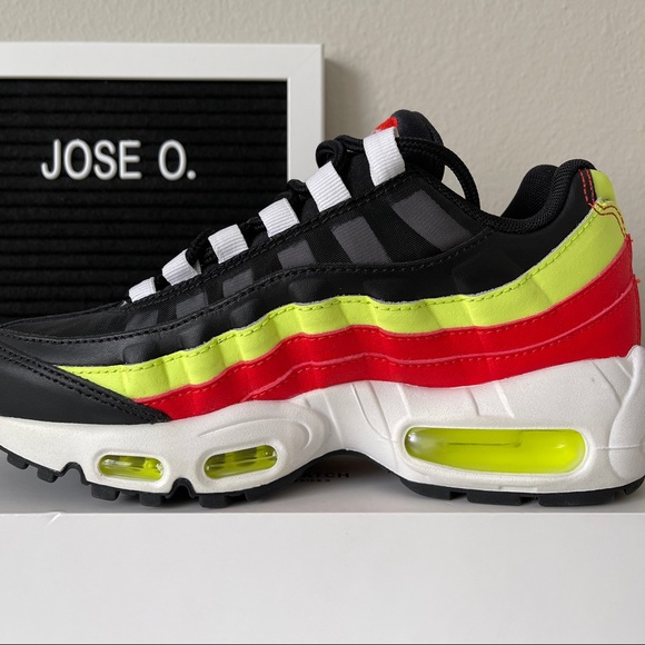 NIKE AIR MAX 95 NEON RED WOMENS SHOES SIZE 5.5 BLA - Picture 8 of 10